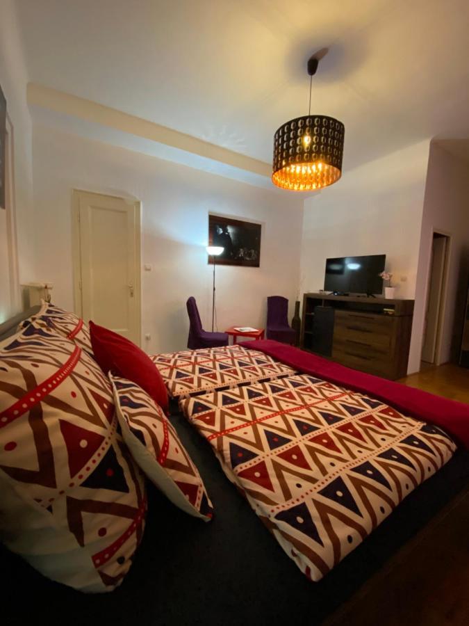 Come & Stay Apartments And Rooms City Center Budapest Luaran gambar