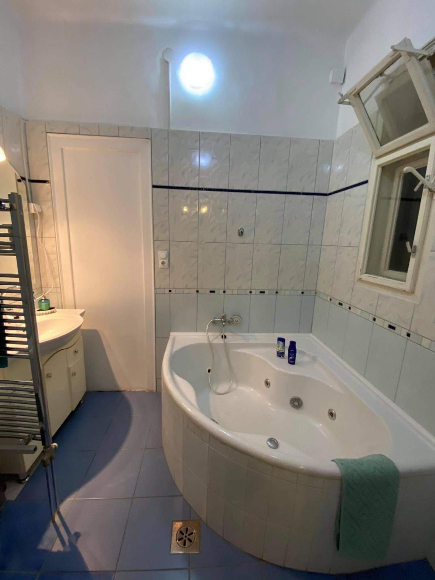 Come & Stay Apartments And Rooms City Center Budapest Luaran gambar