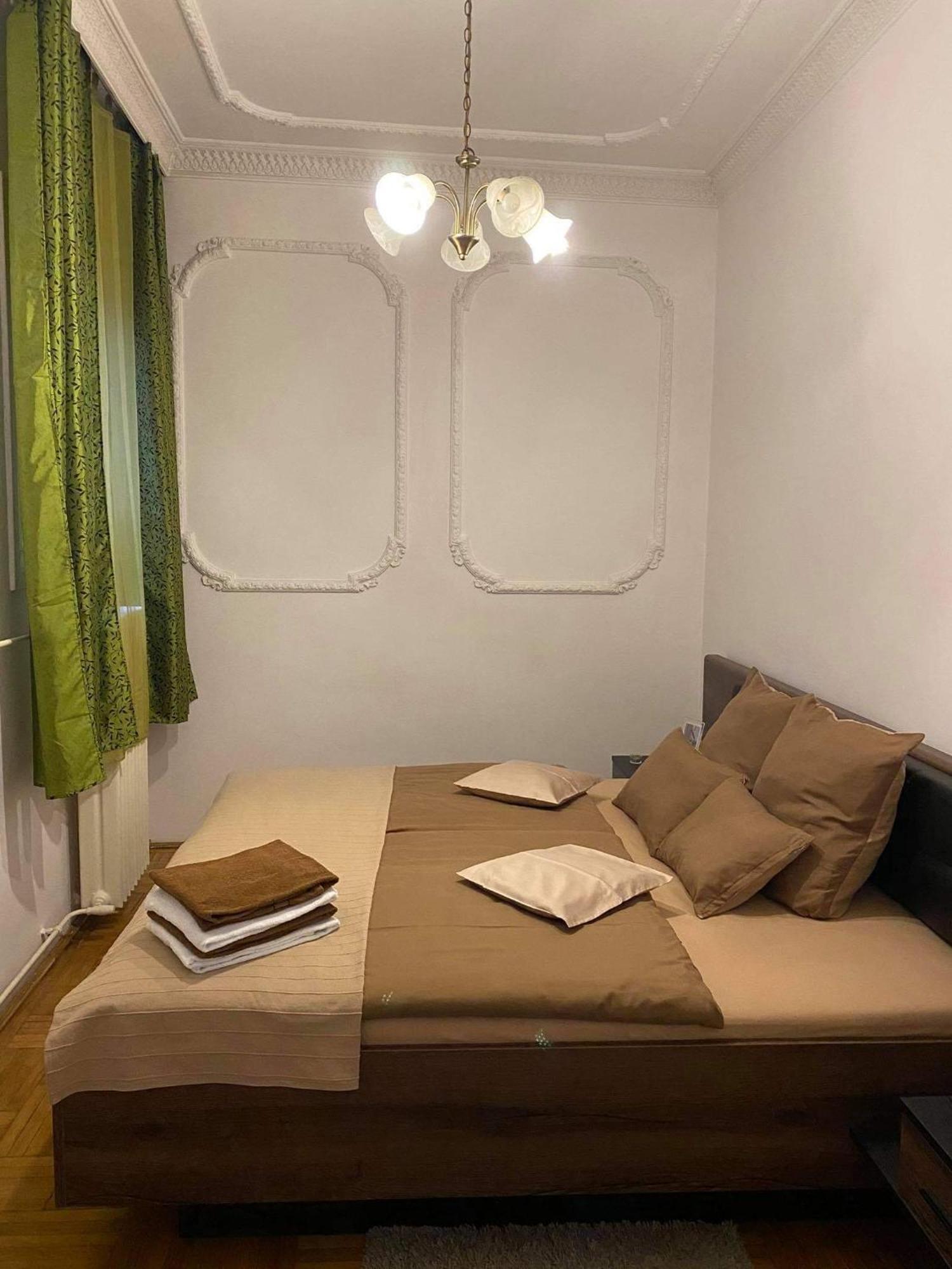 Come & Stay Apartments And Rooms City Center Budapest Luaran gambar