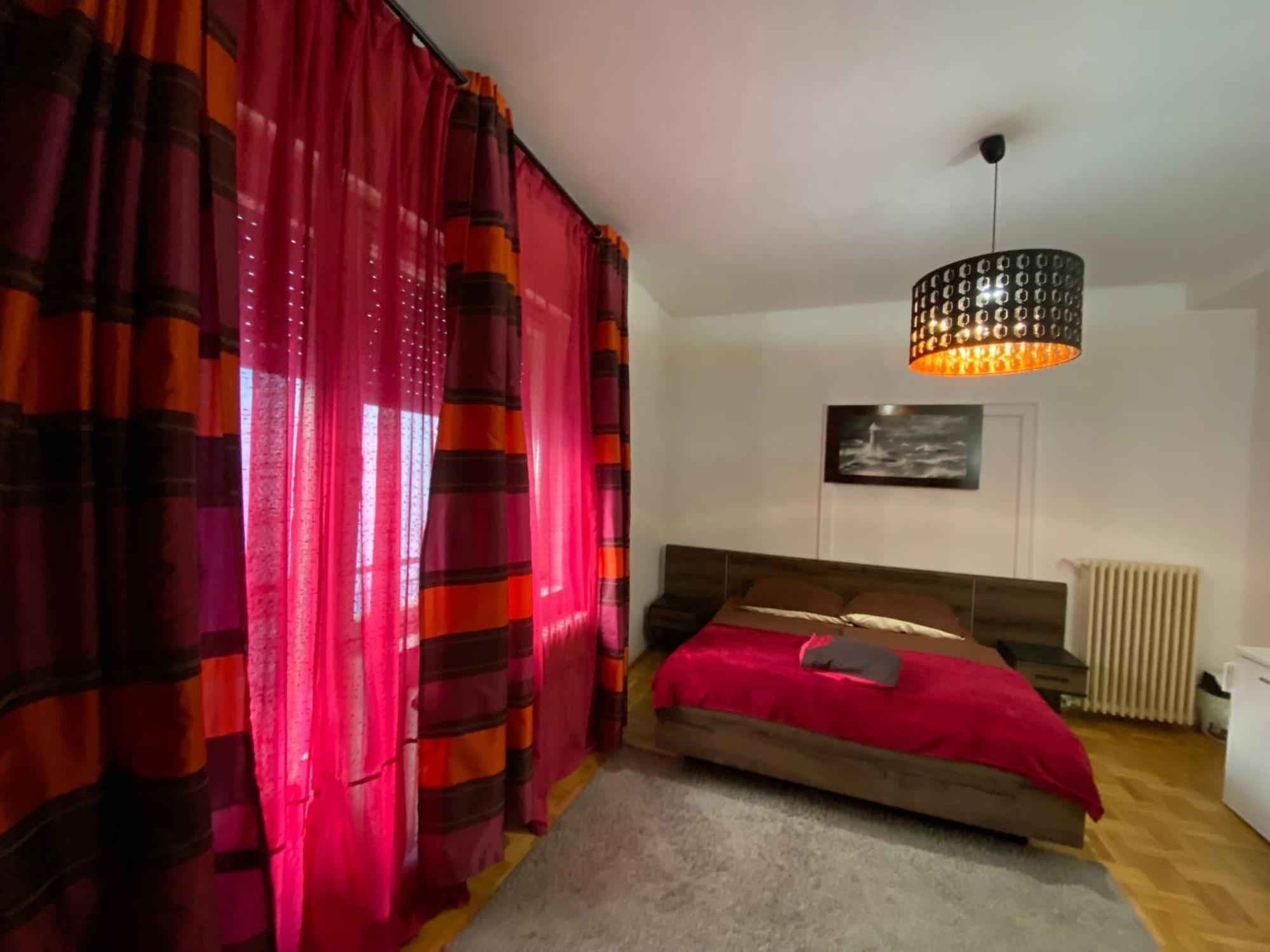 Come & Stay Apartments And Rooms City Center Budapest Luaran gambar