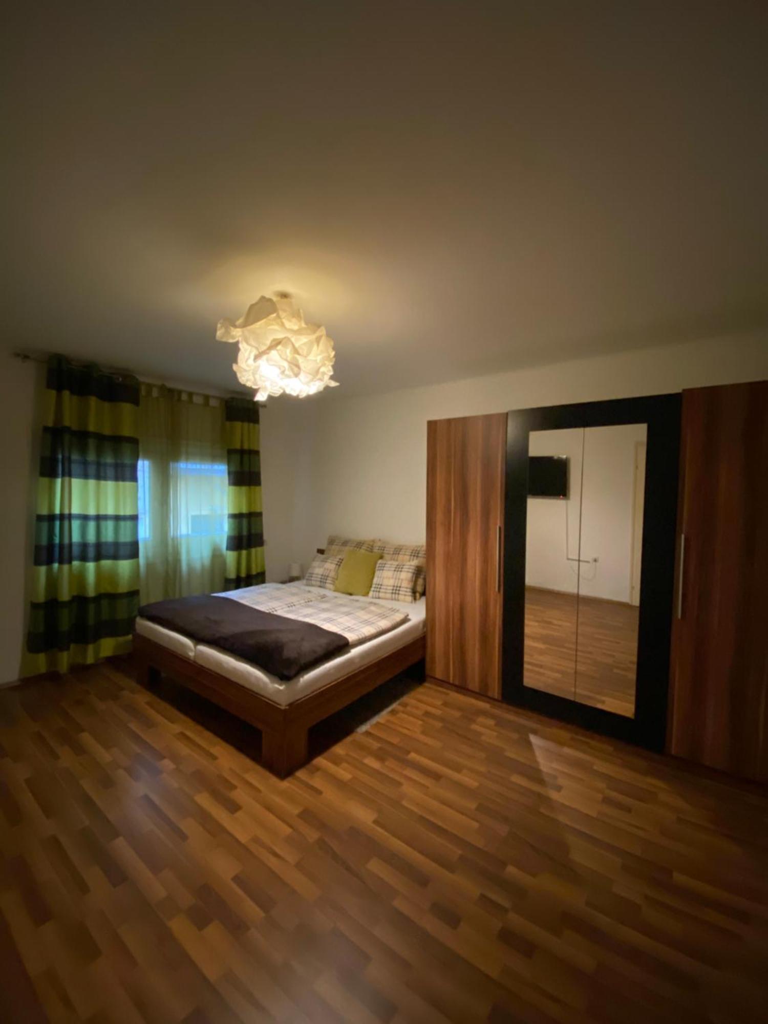 Come & Stay Apartments And Rooms City Center Budapest Luaran gambar